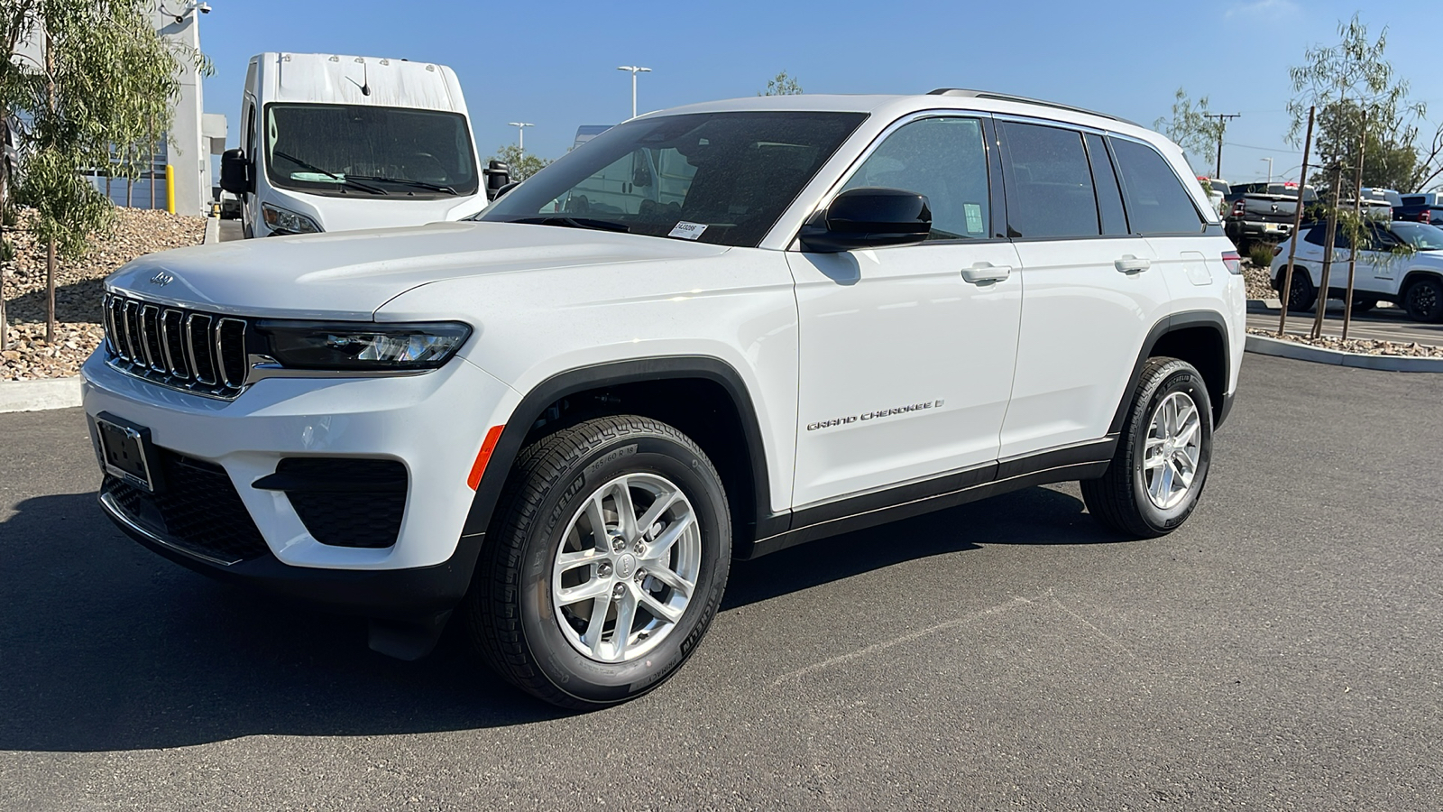 2024 Jeep Grand Cherokee Laredo X 1