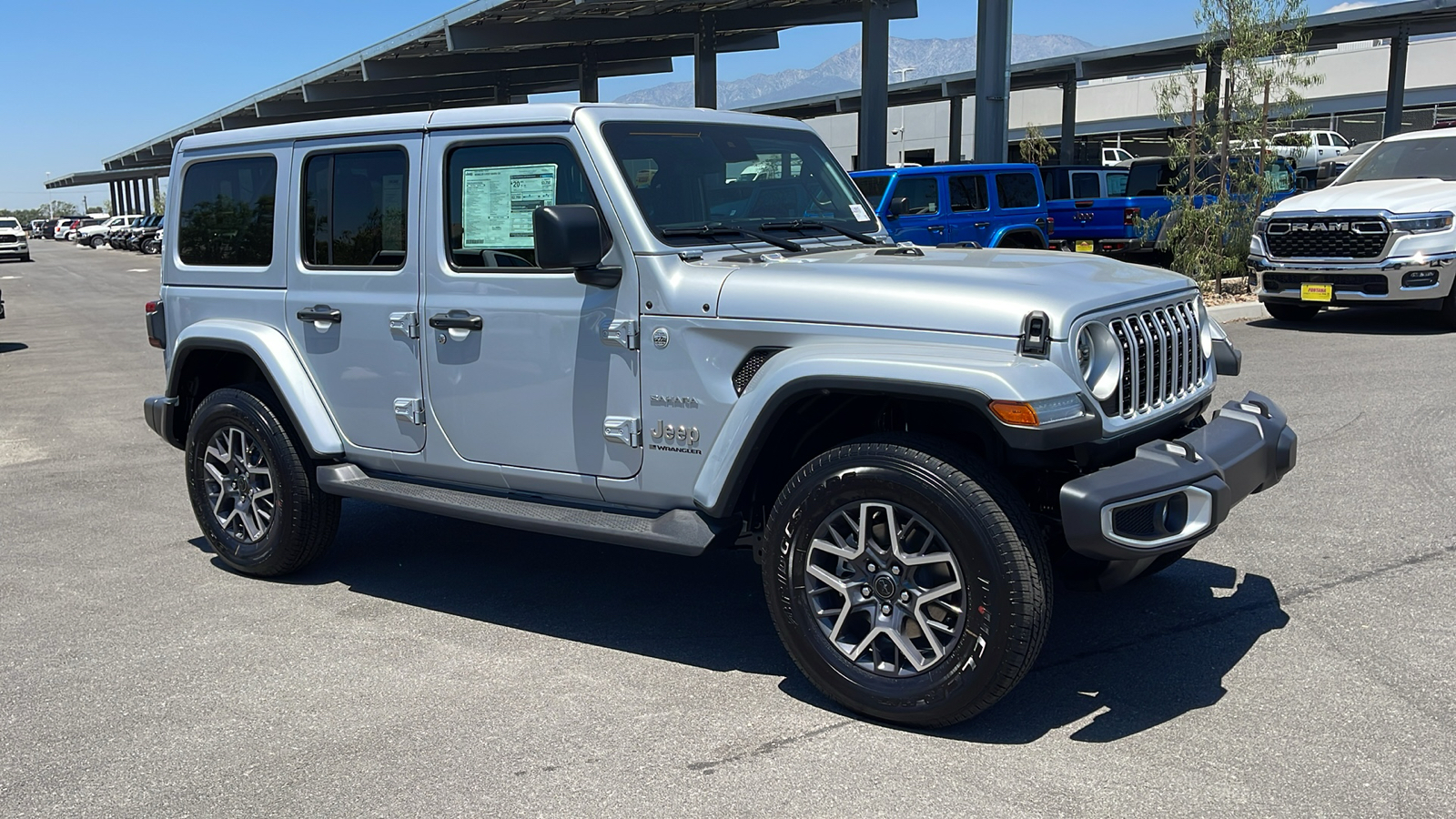 2024 Jeep Wrangler Sahara 7