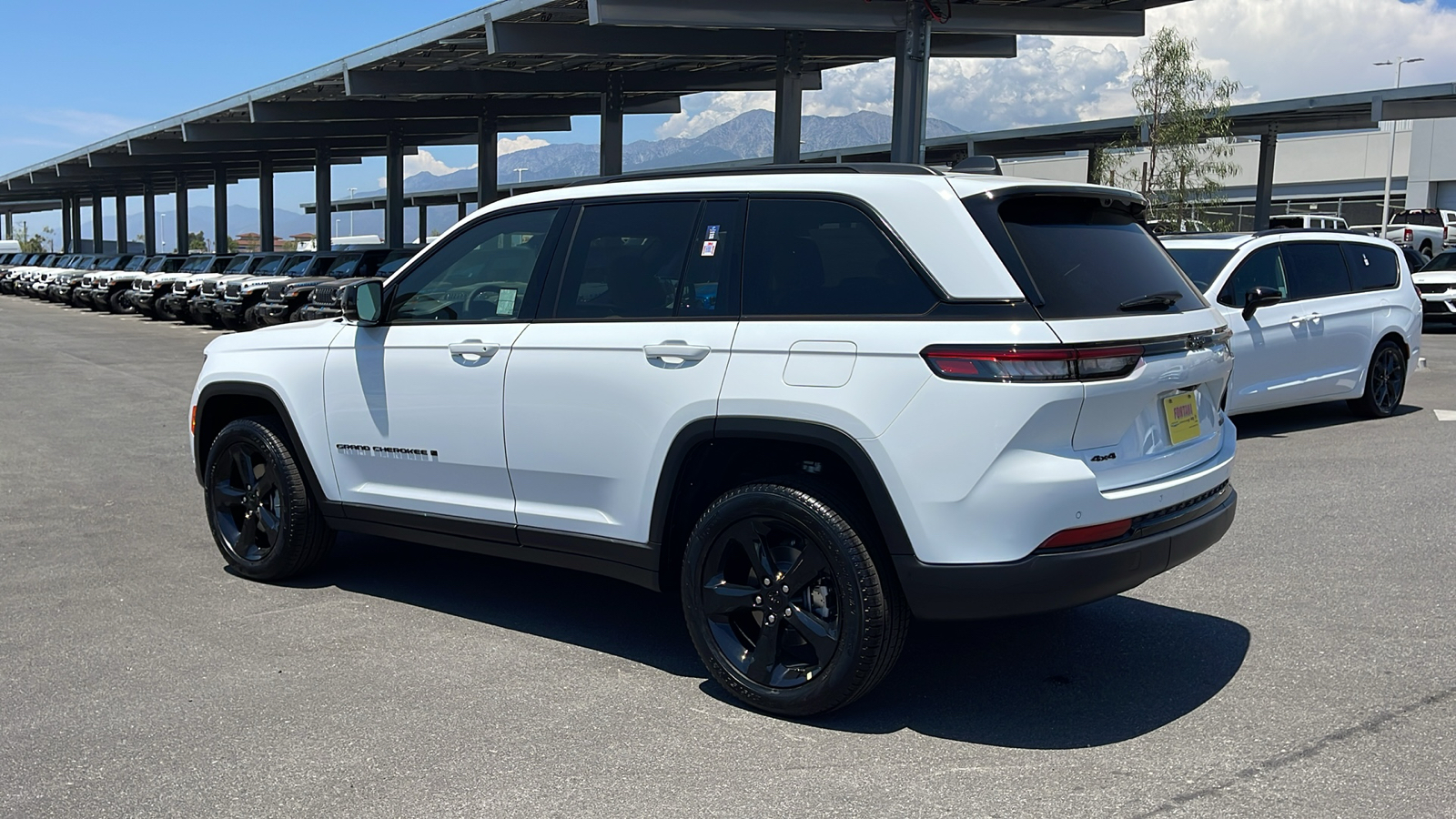 2024 Jeep Grand Cherokee Limited 3