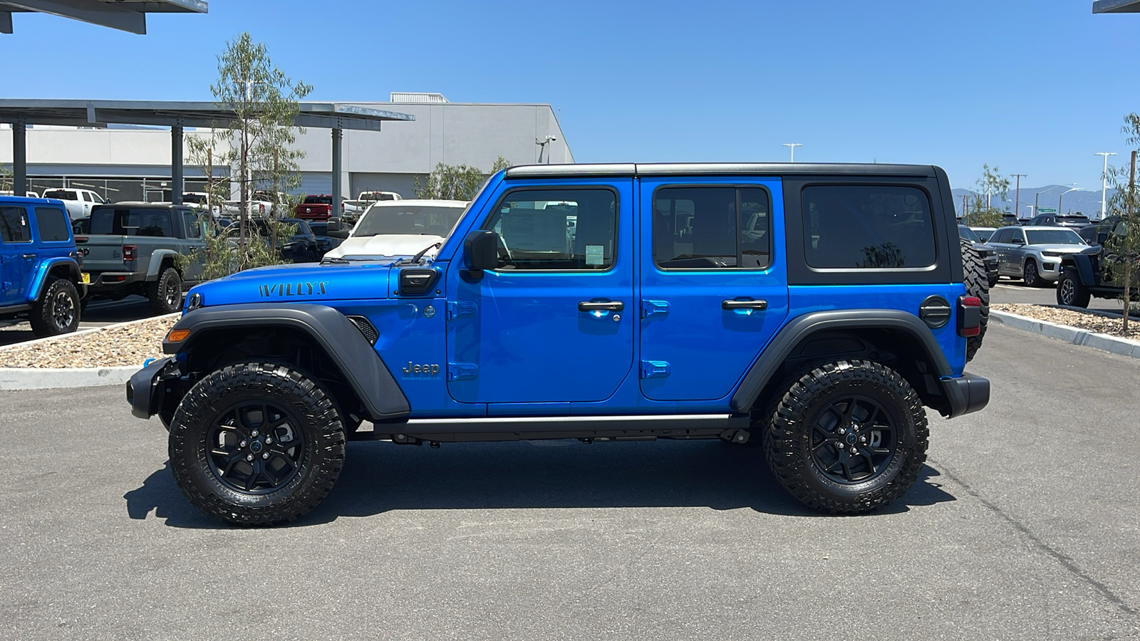 2024 Jeep Wrangler 4xe Willys 2