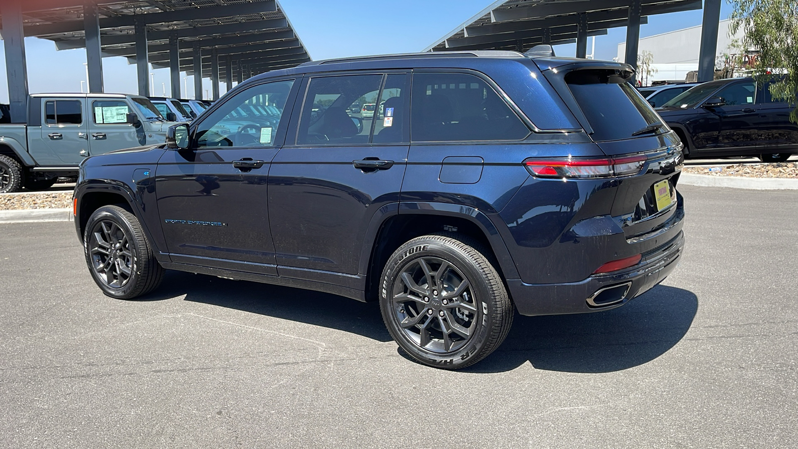 2024 Jeep Grand Cherokee 4xe Anniversary Edition 3