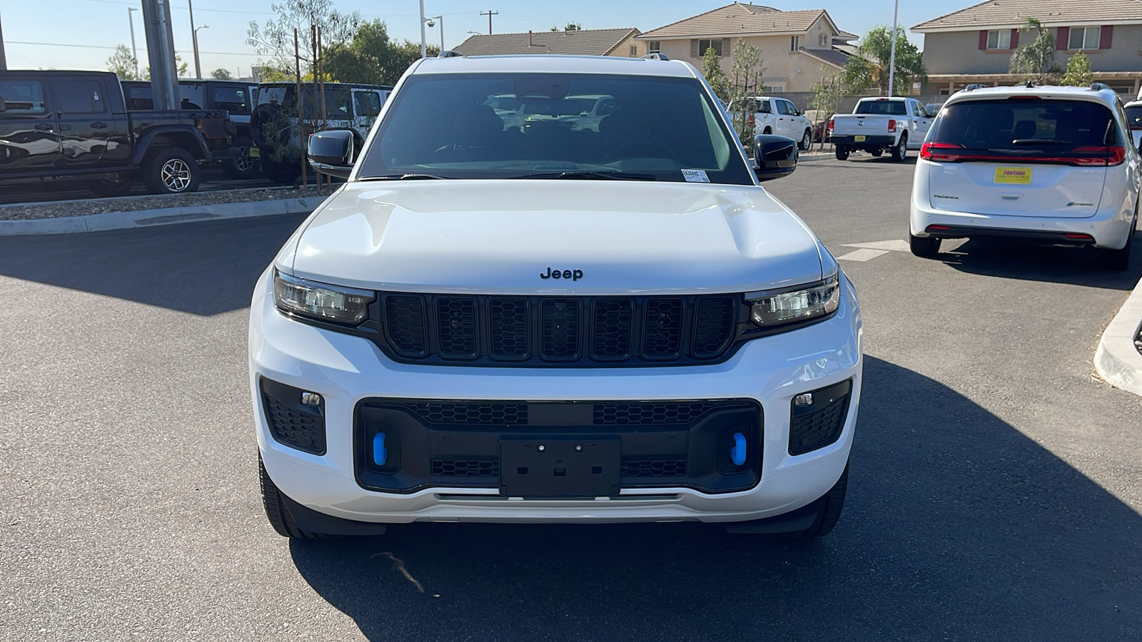 2024 Jeep Grand Cherokee 4xe Anniversary Edition 8