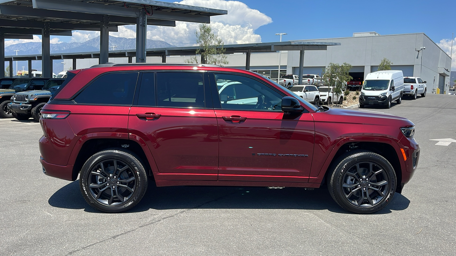 2024 Jeep Grand Cherokee 4xe Anniversary Edition 6