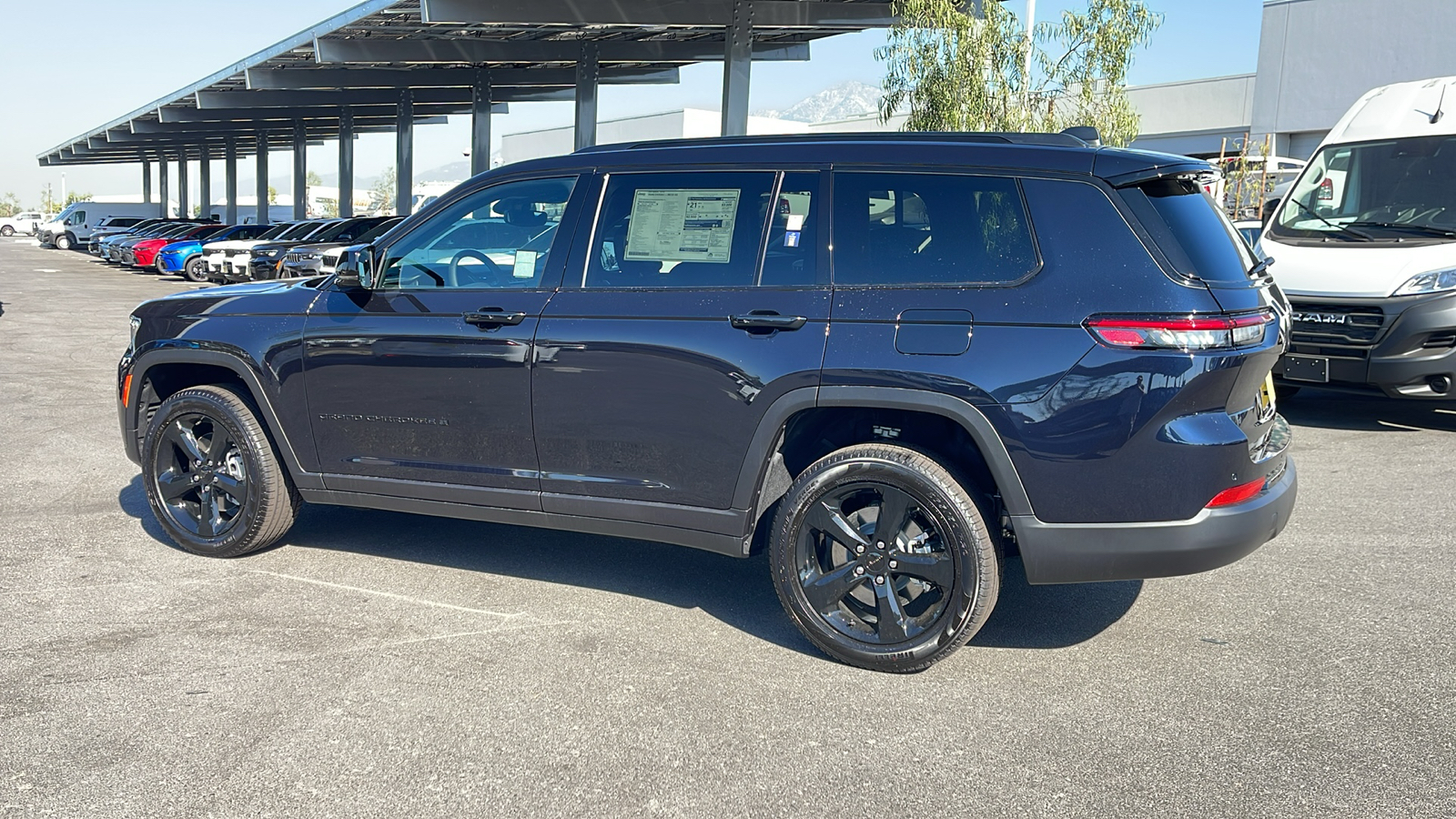 2024 Jeep Grand Cherokee L Limited 3