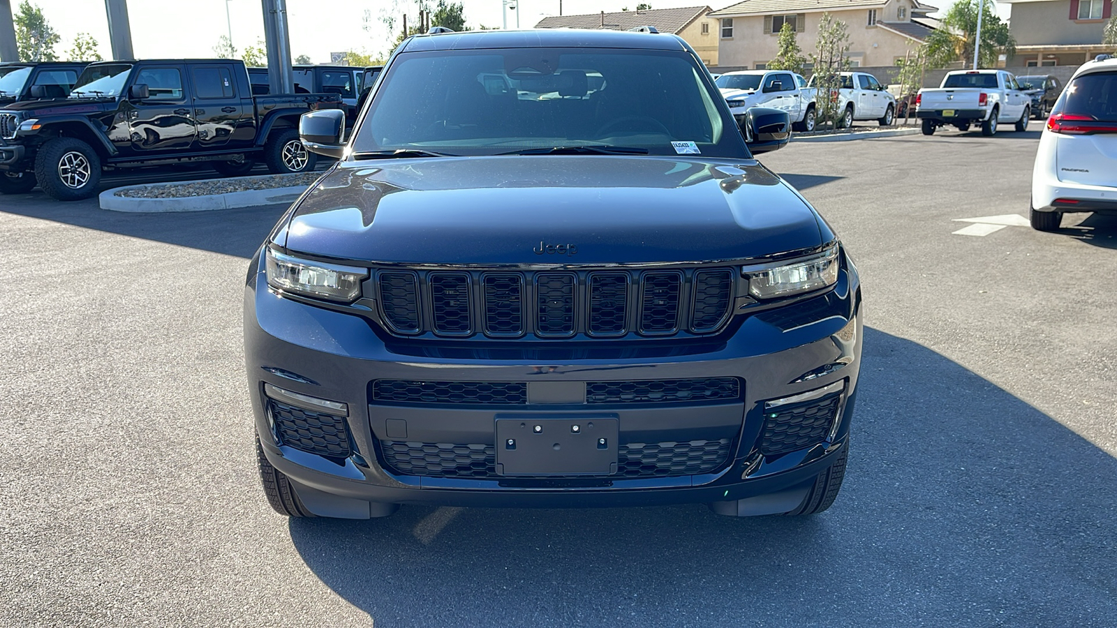 2024 Jeep Grand Cherokee L Limited 8