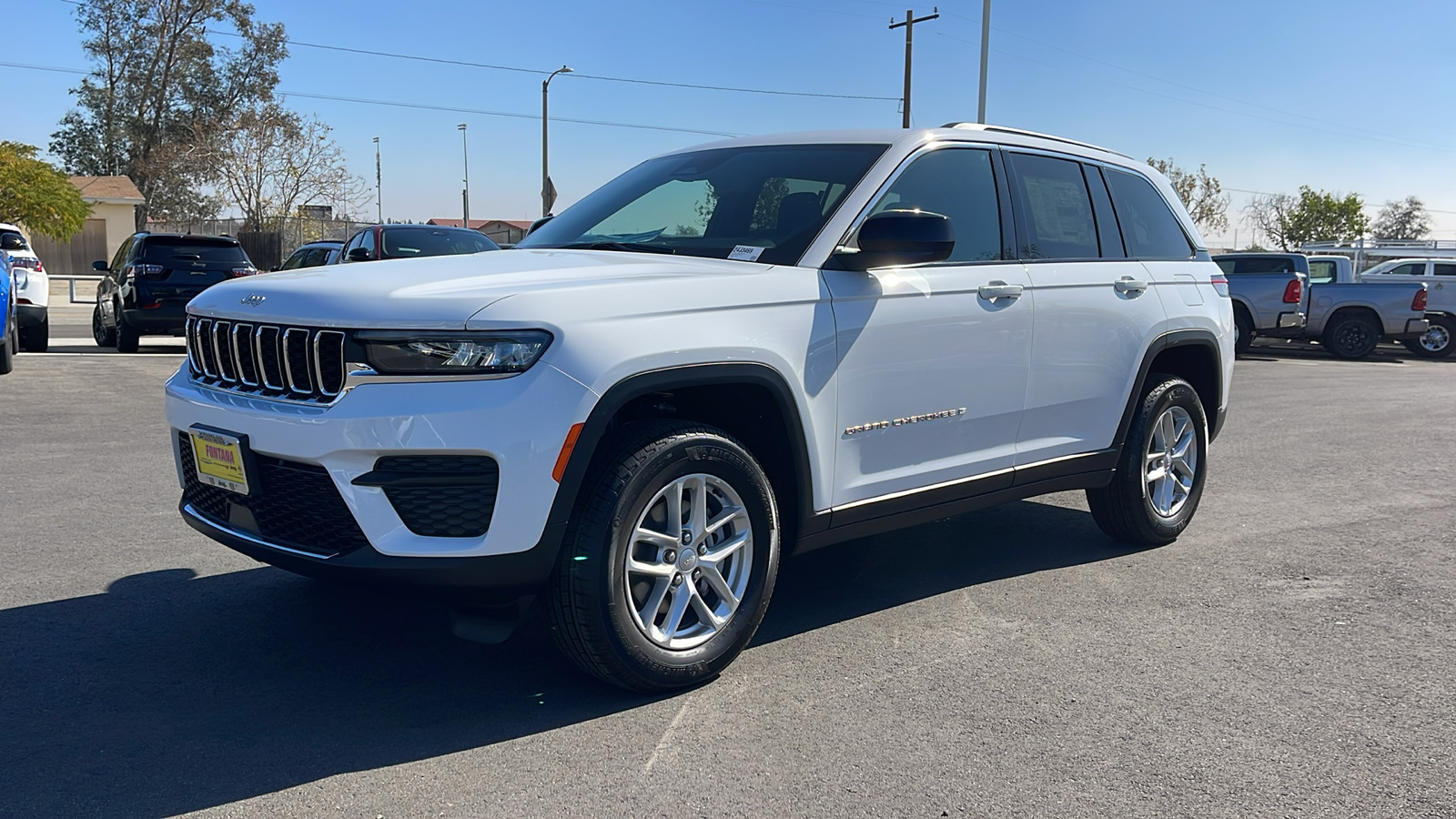 2024 Jeep Grand Cherokee Laredo X 1