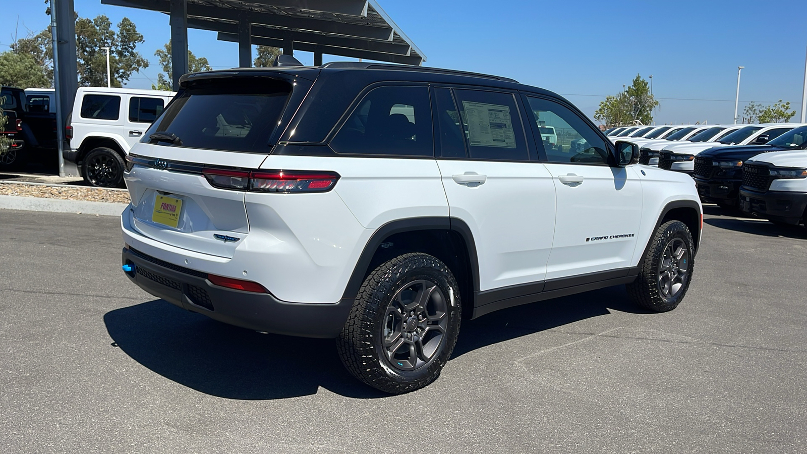 2024 Jeep Grand Cherokee 4xe Trailhawk 5