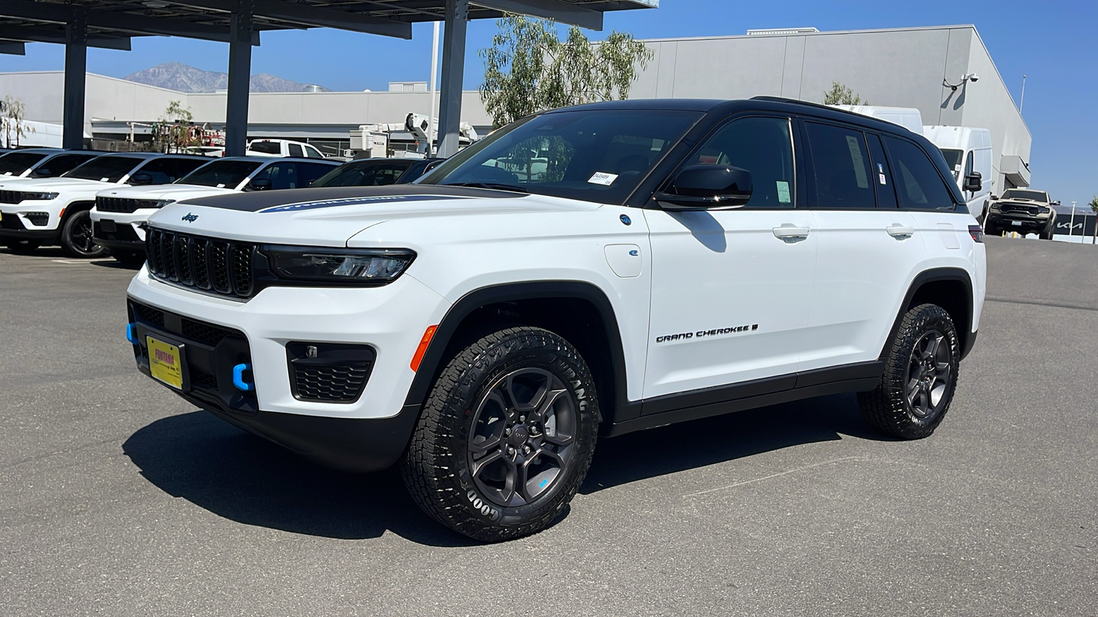 2024 Jeep Grand Cherokee 4xe Trailhawk 1