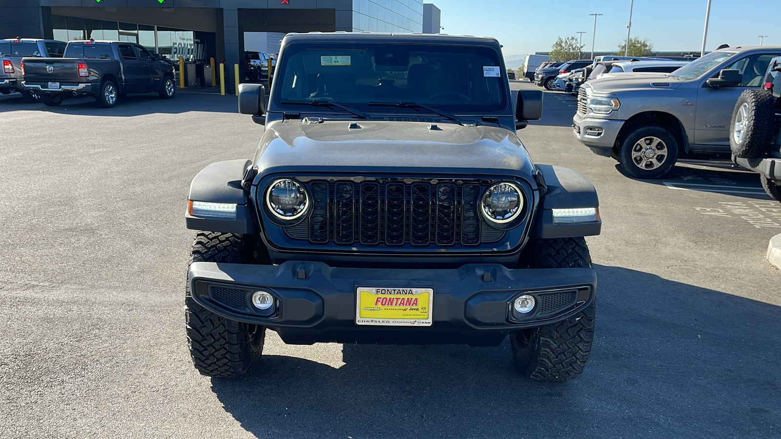 2024 Jeep Wrangler Willys 8