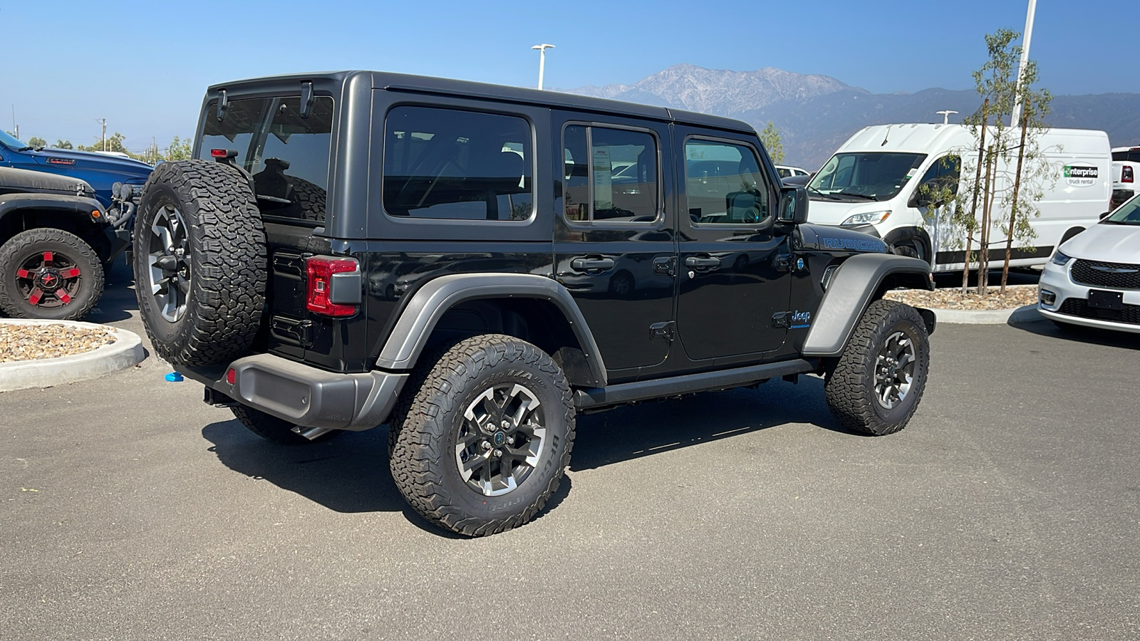 2024 Jeep Wrangler 4xe Rubicon 5