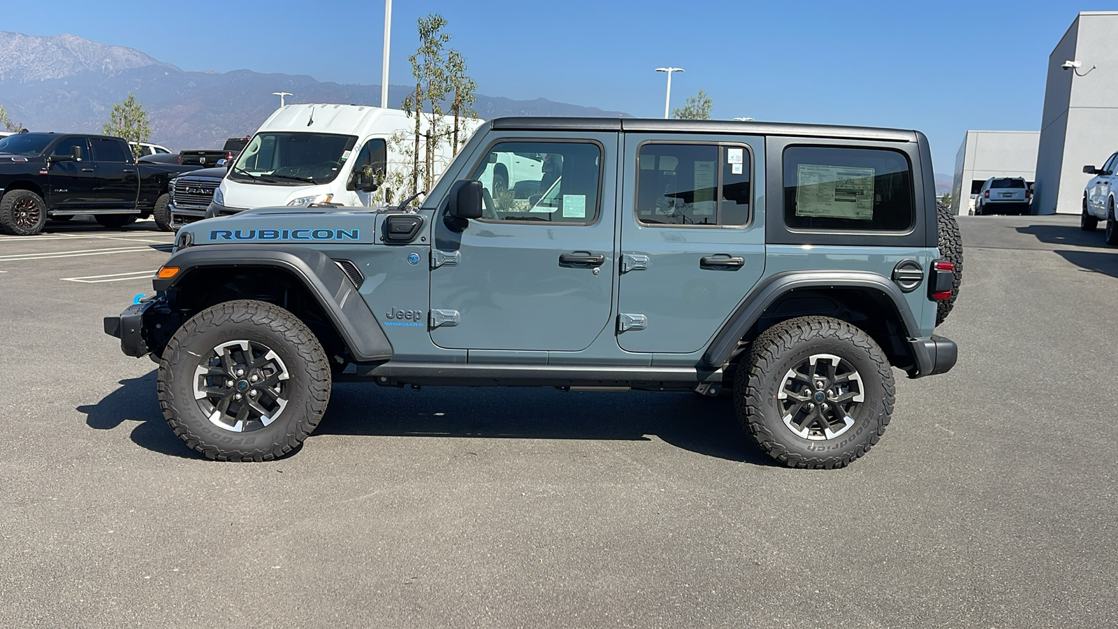 2024 Jeep Wrangler 4xe Rubicon 2