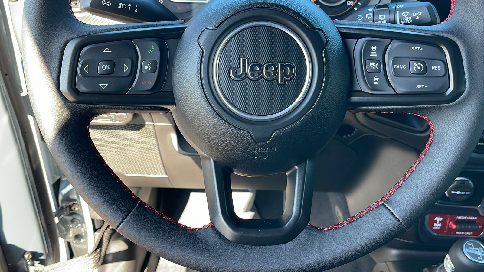 2024 Jeep Wrangler Rubicon X 21