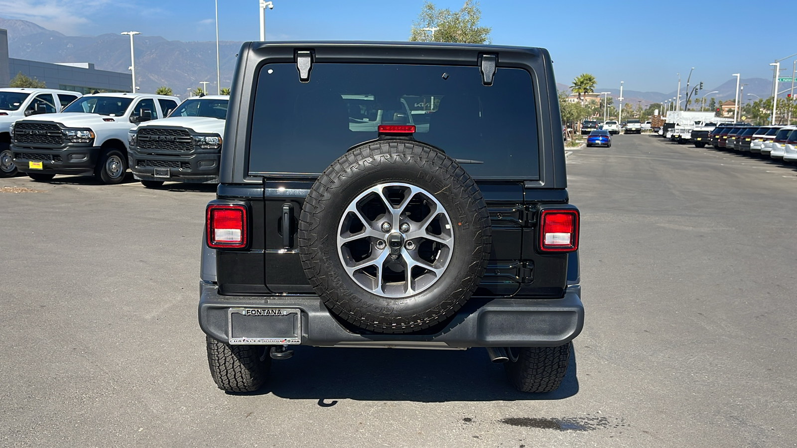 2024 Jeep Wrangler Sport S 4