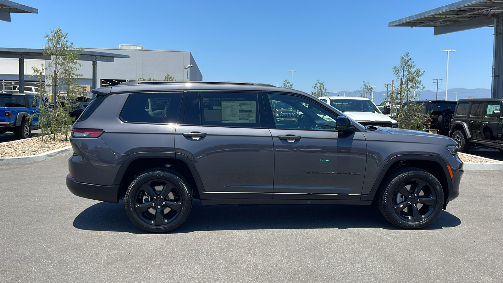 2024 Jeep Grand Cherokee L Limited 6