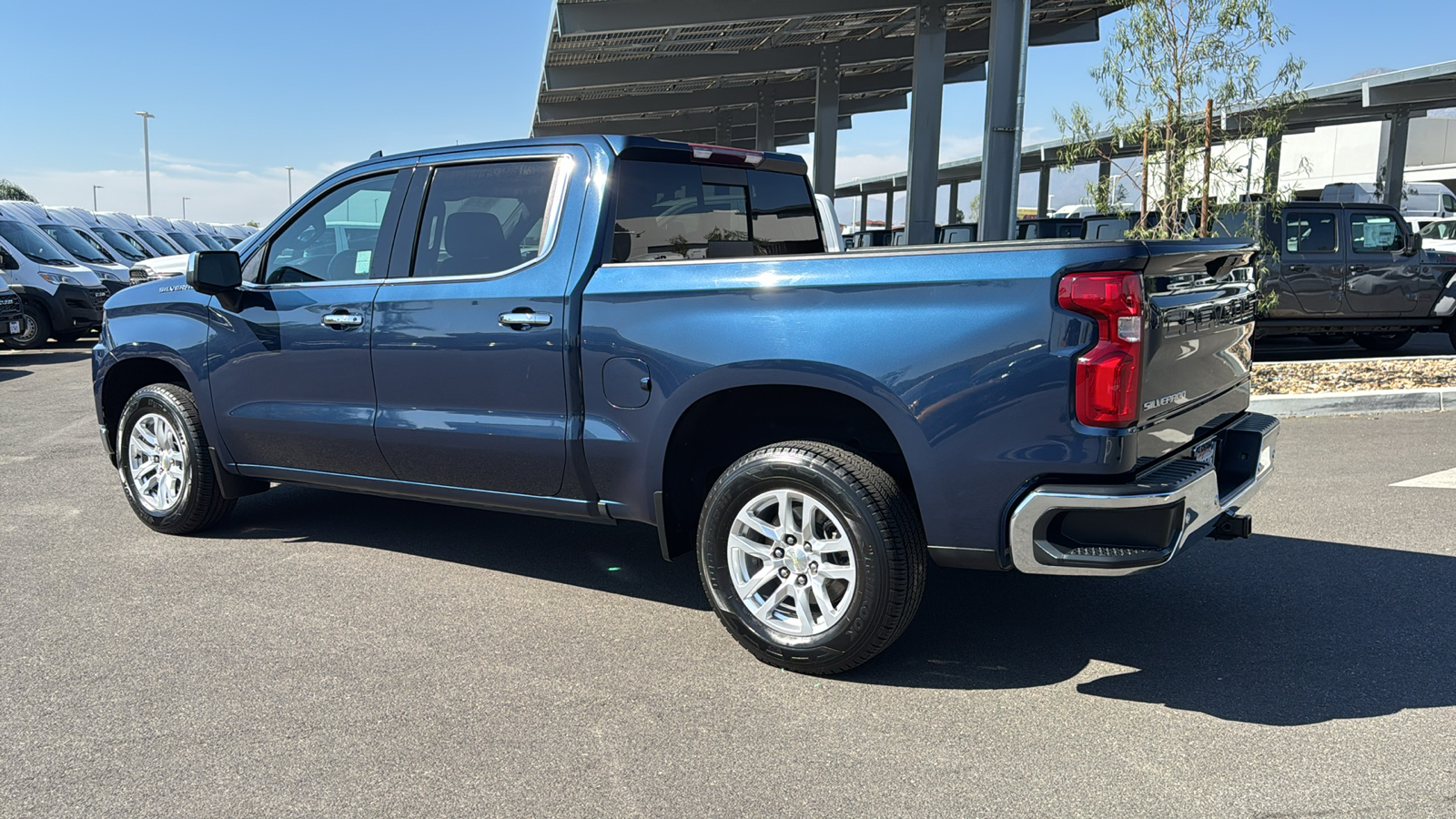 2019 Chevrolet Silverado 1500 LTZ 3