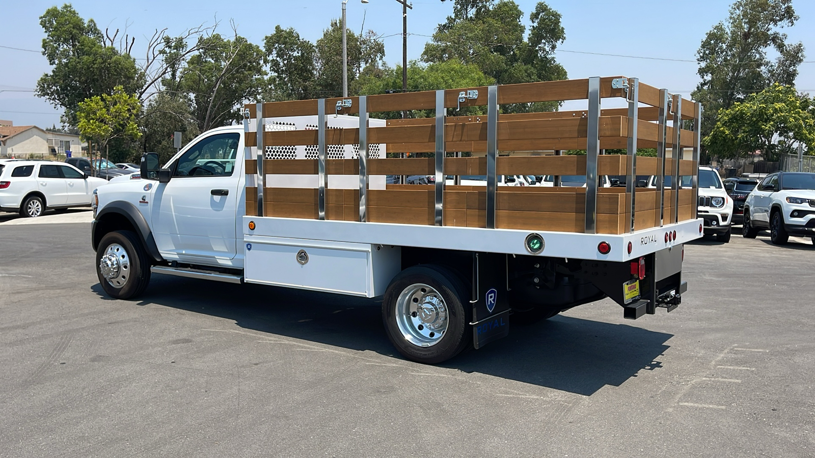 2024 Ram 5500 Chassis Cab Tradesman 3