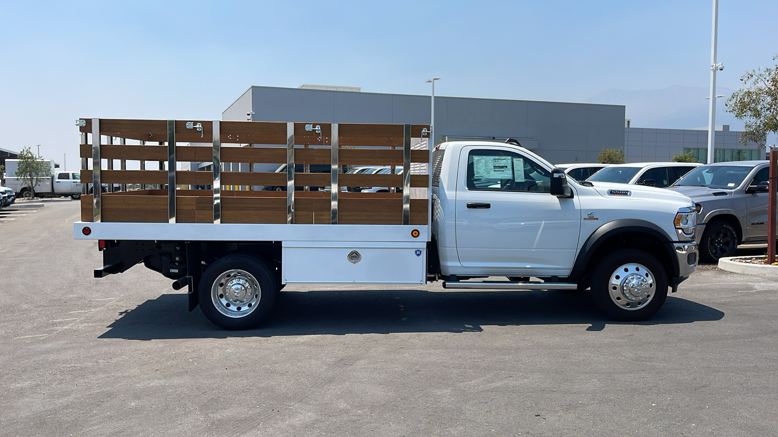 2024 Ram 5500 Chassis Cab Tradesman 6