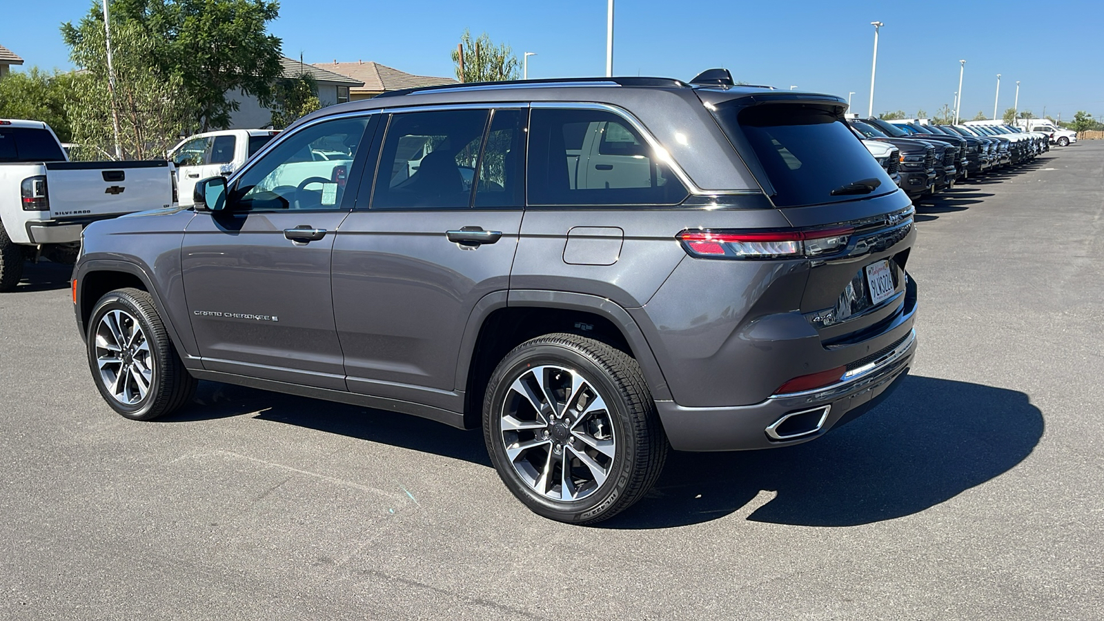 2024 Jeep Grand Cherokee Overland 3