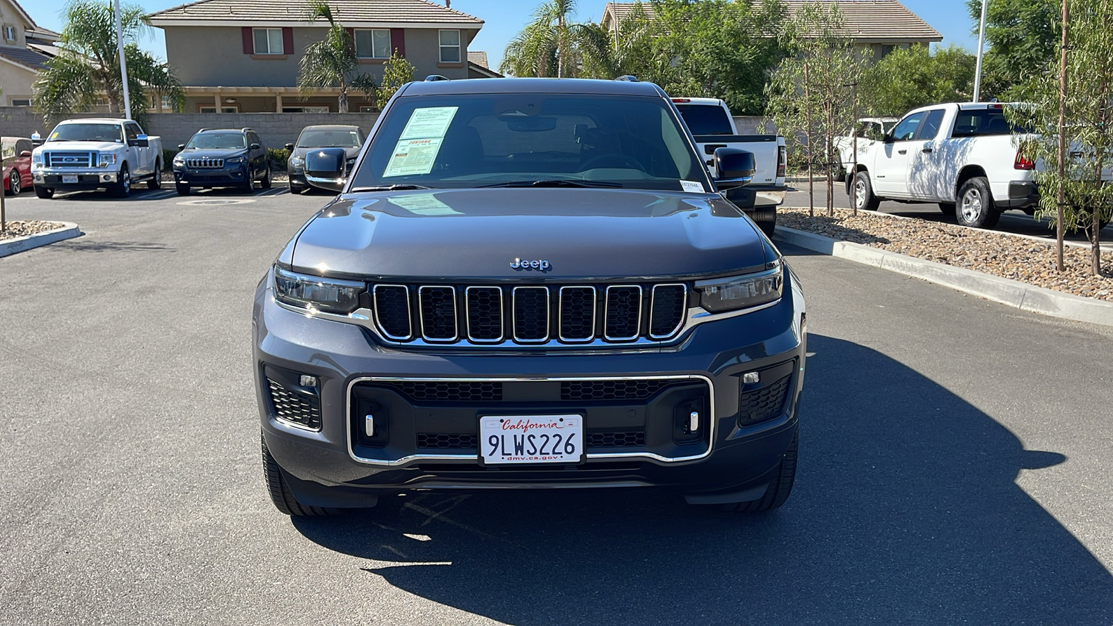 2024 Jeep Grand Cherokee Overland 8