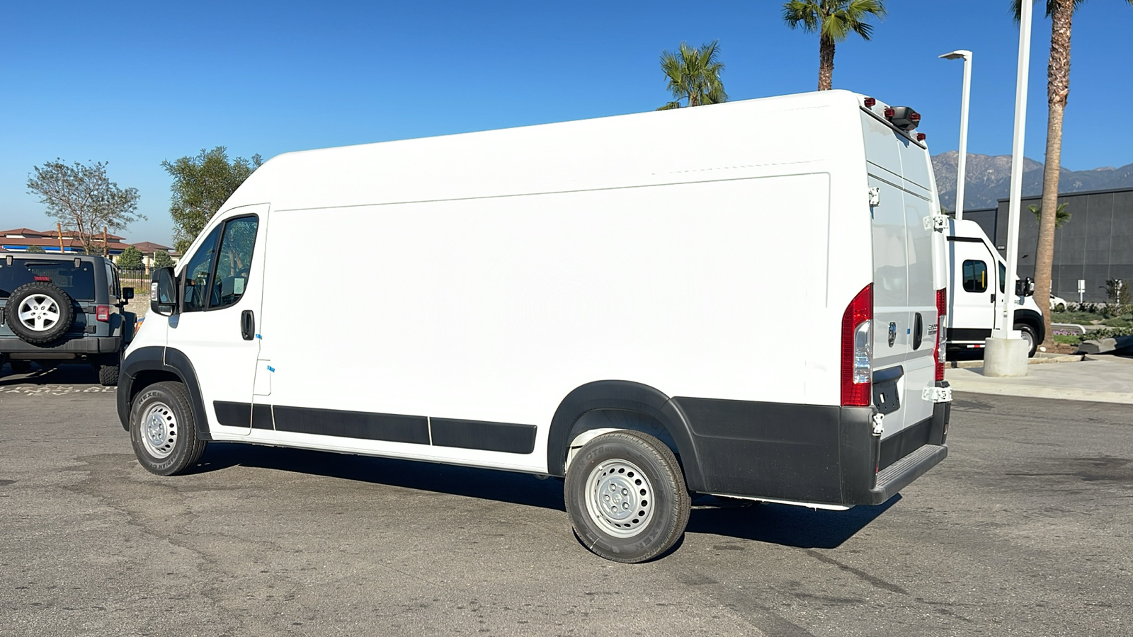 2024 Ram ProMaster Cargo Van Tradesman 3