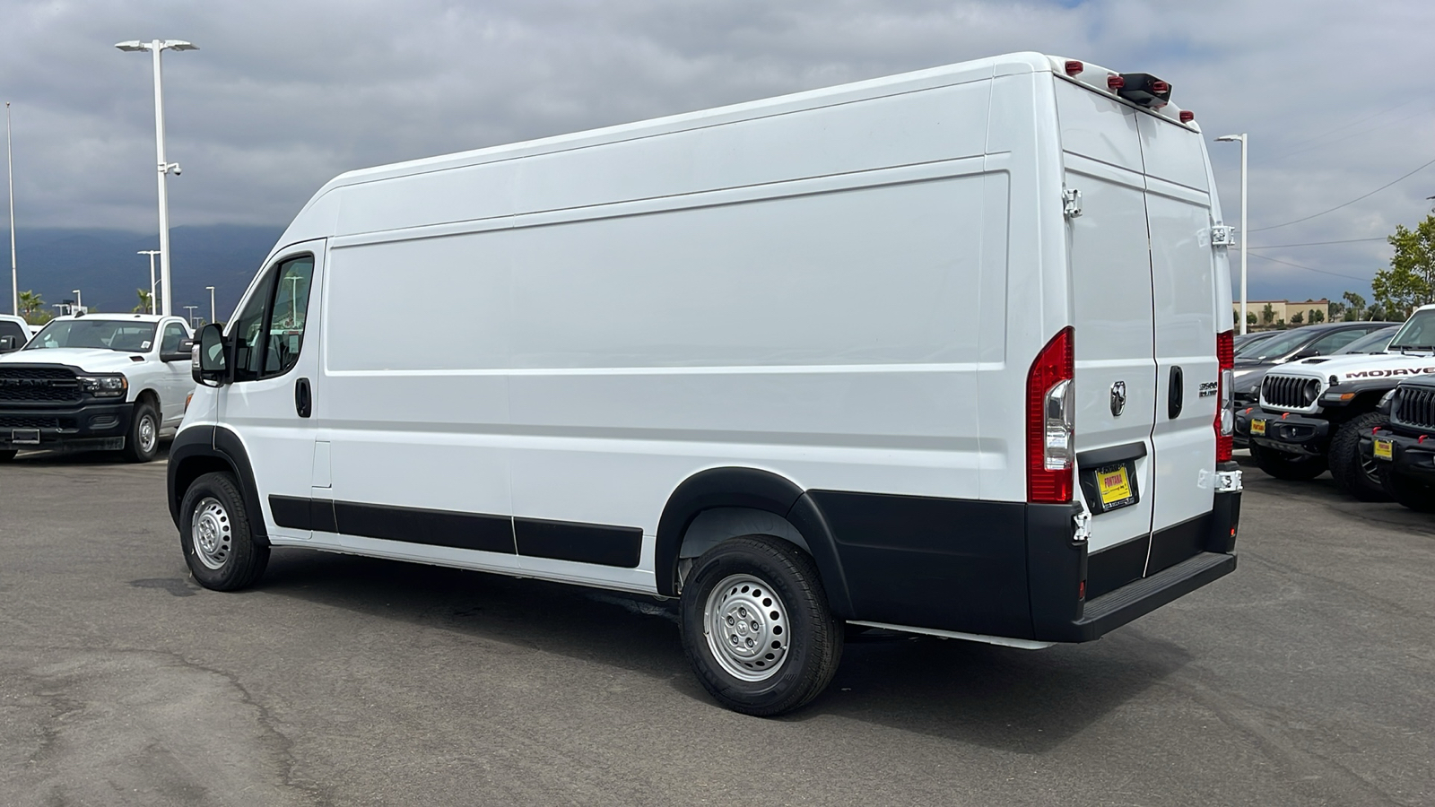 2024 Ram ProMaster Cargo Van Tradesman 3