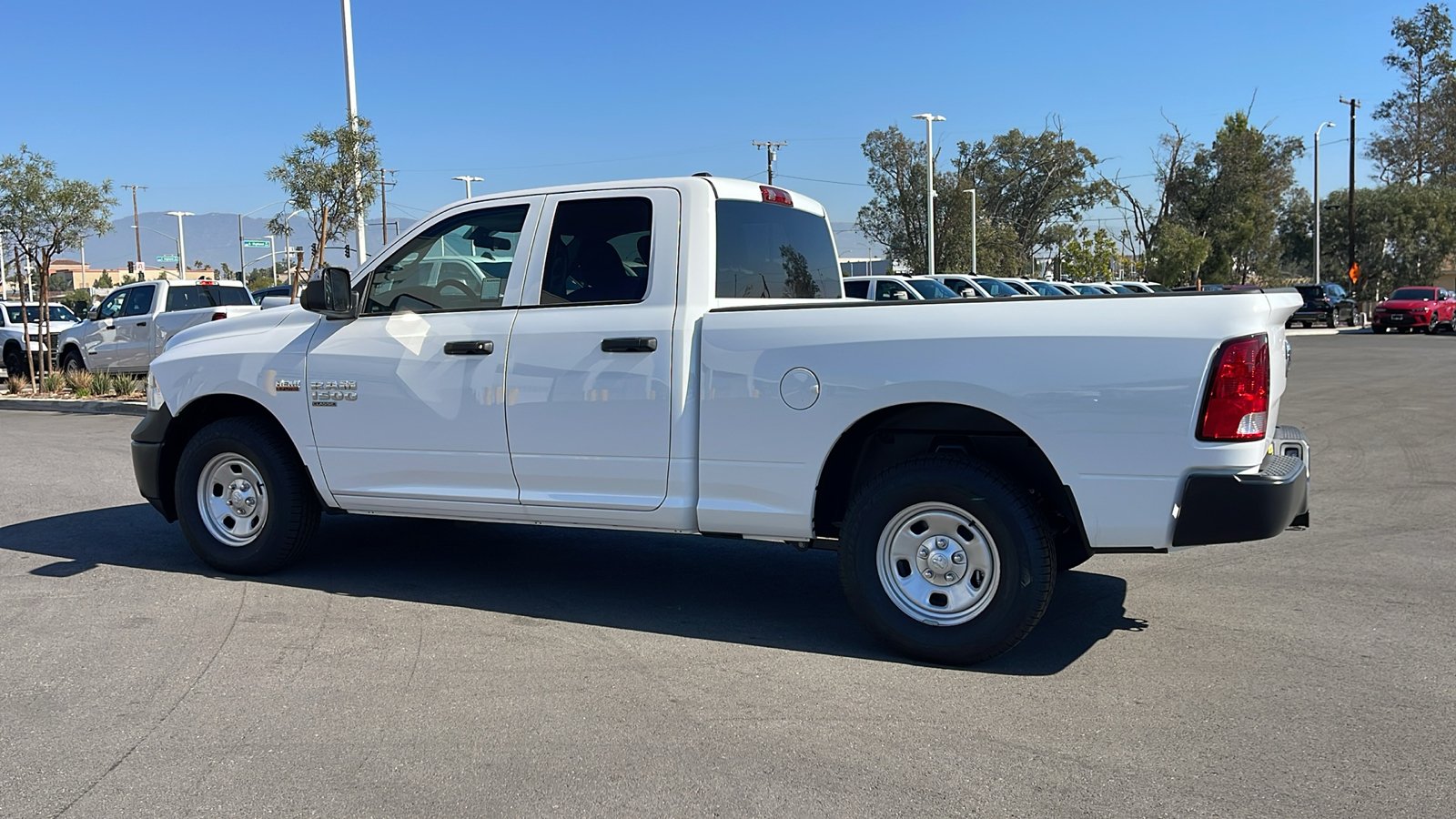 2024 Ram 1500 Classic Tradesman 3