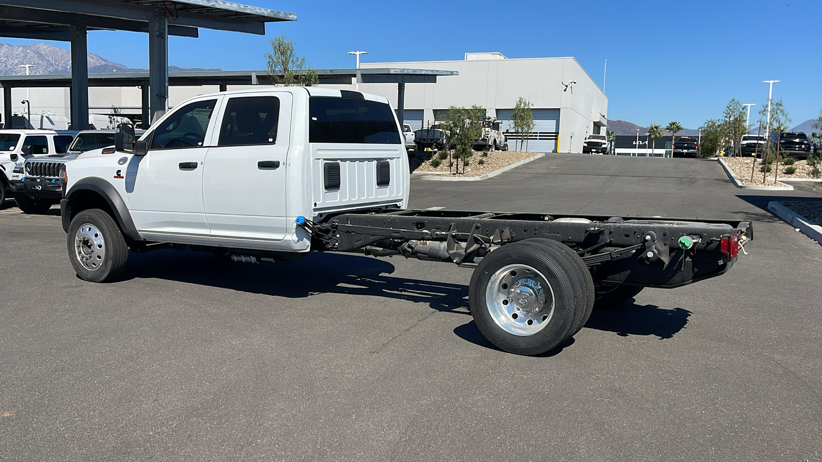 2024 Ram 4500 Chassis Cab Tradesman 3