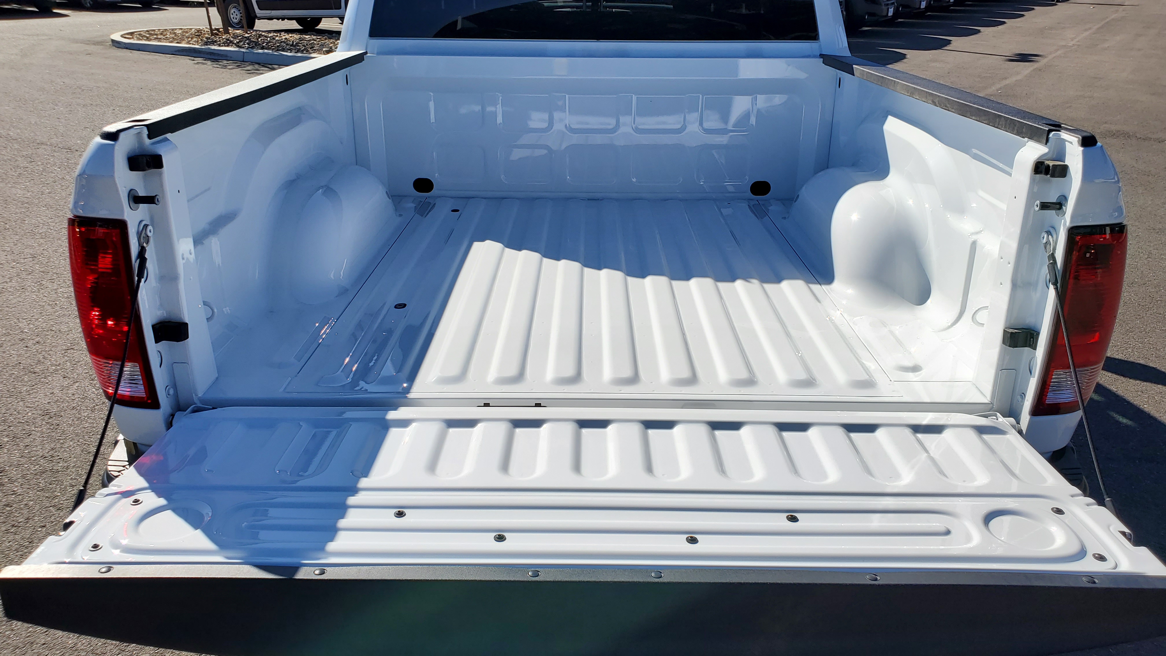 2024 Ram 1500 Classic Tradesman 25