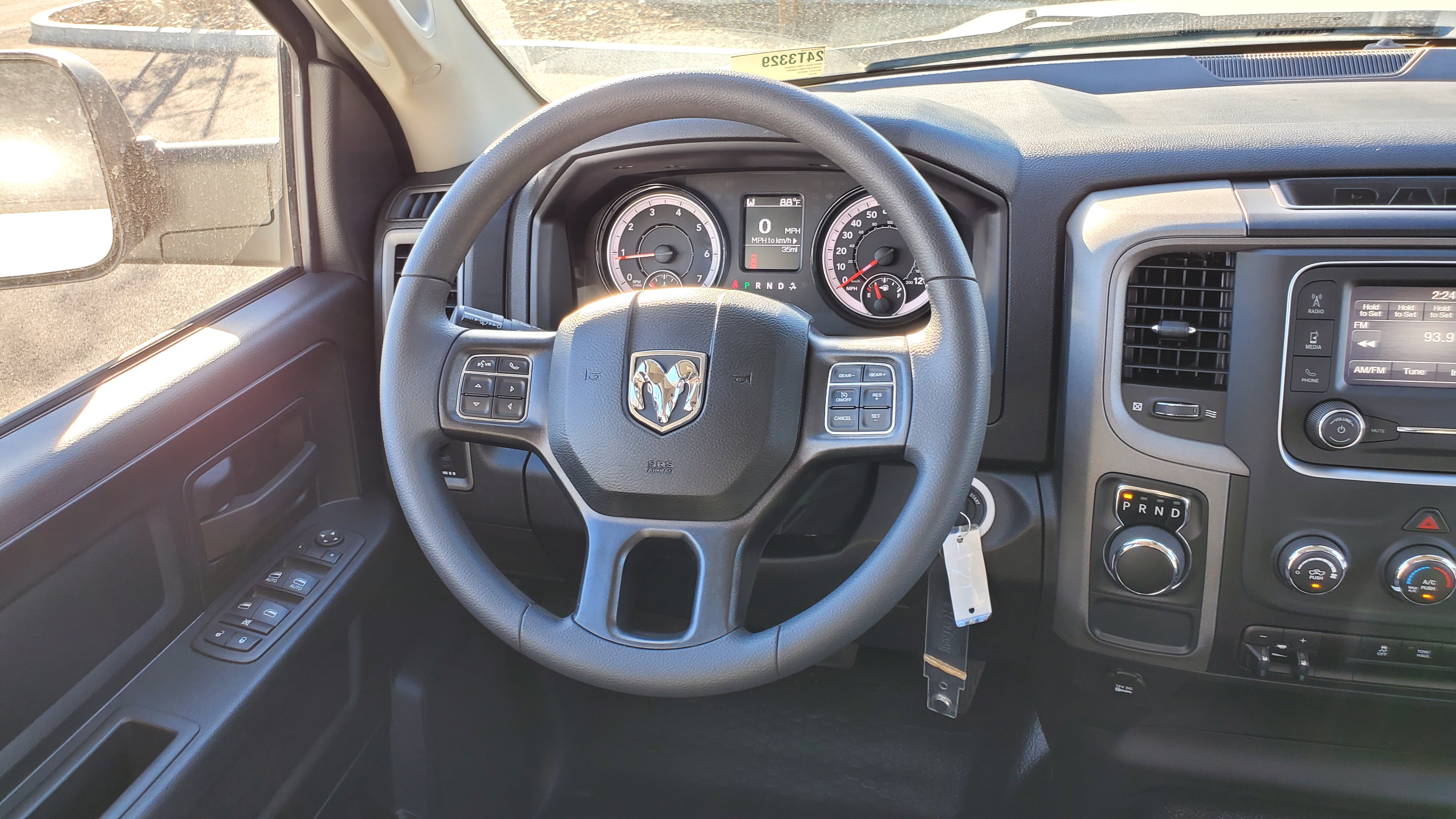 2024 Ram 1500 Classic Tradesman 10