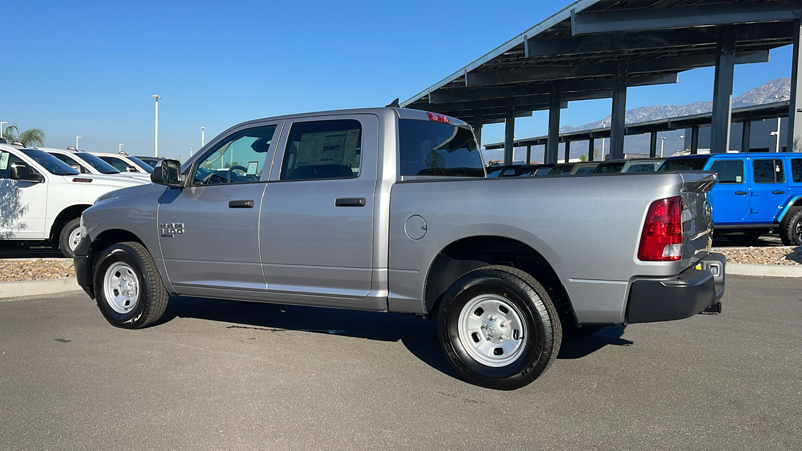 2024 Ram 1500 Classic Tradesman 3