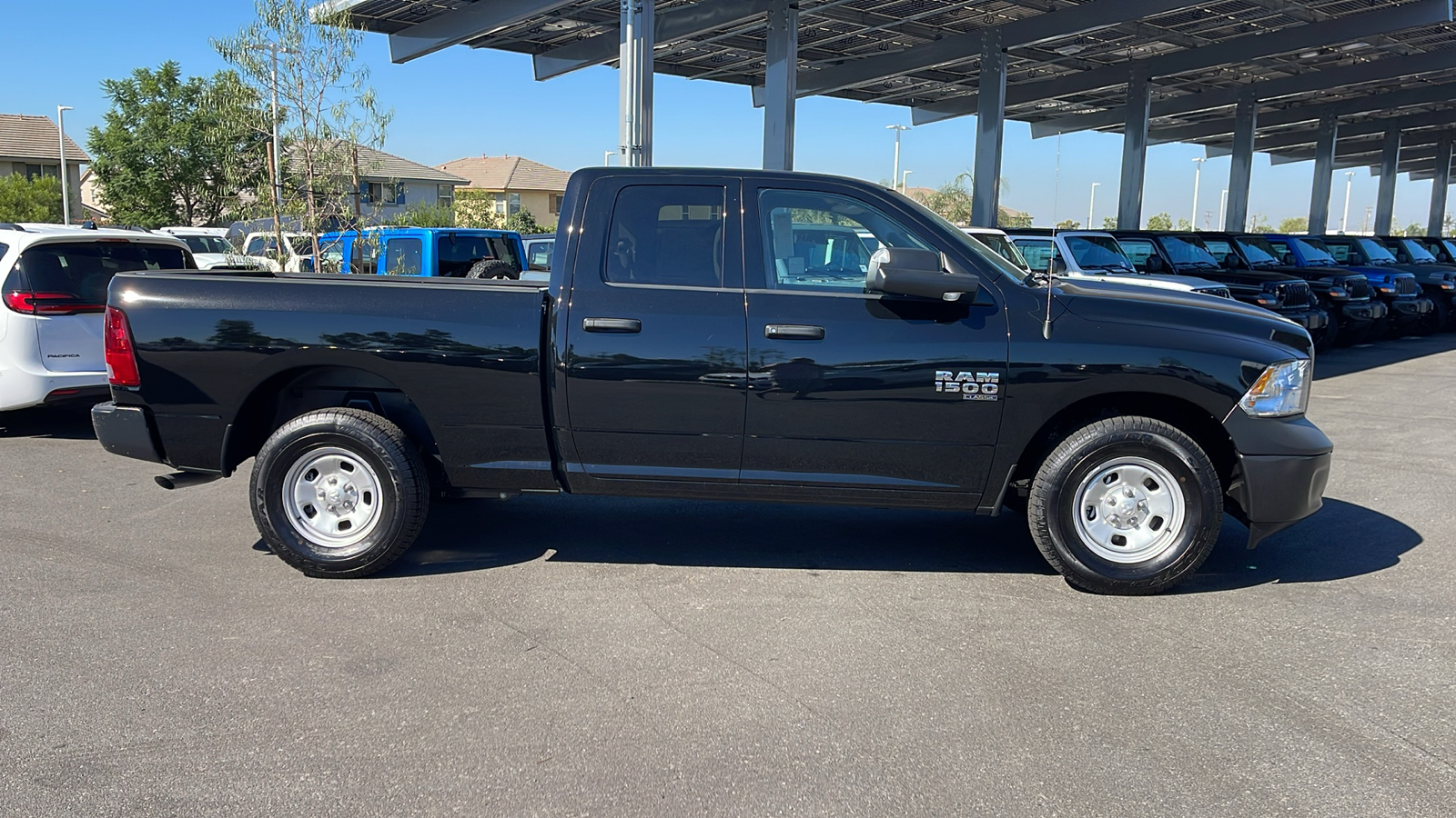 2024 Ram 1500 Classic Tradesman 8