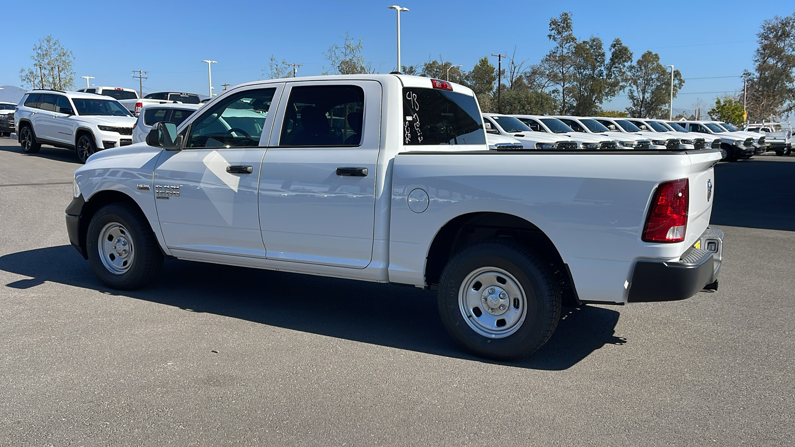 2024 Ram 1500 Classic Tradesman 3