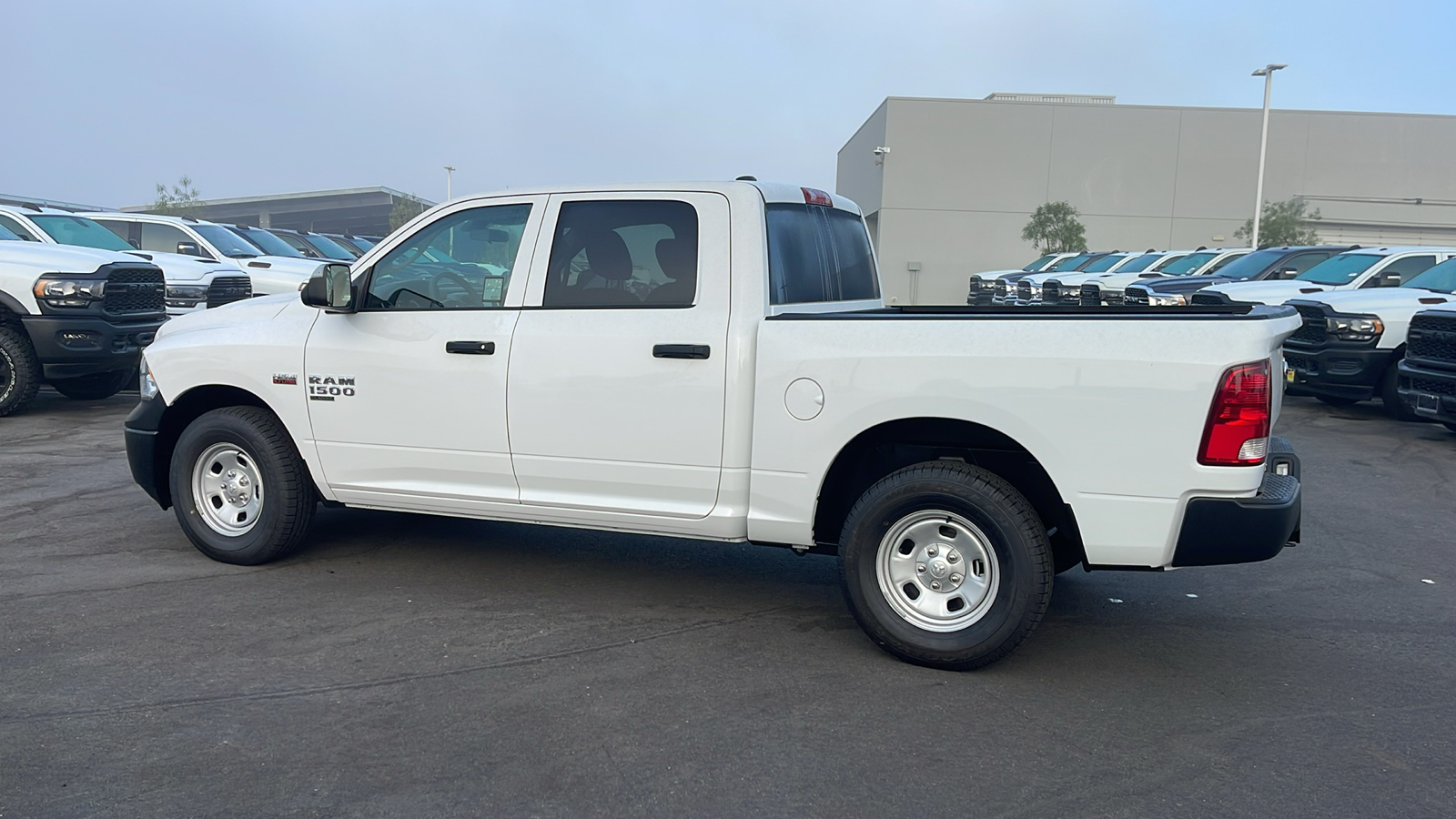 2024 Ram 1500 Classic Tradesman 3