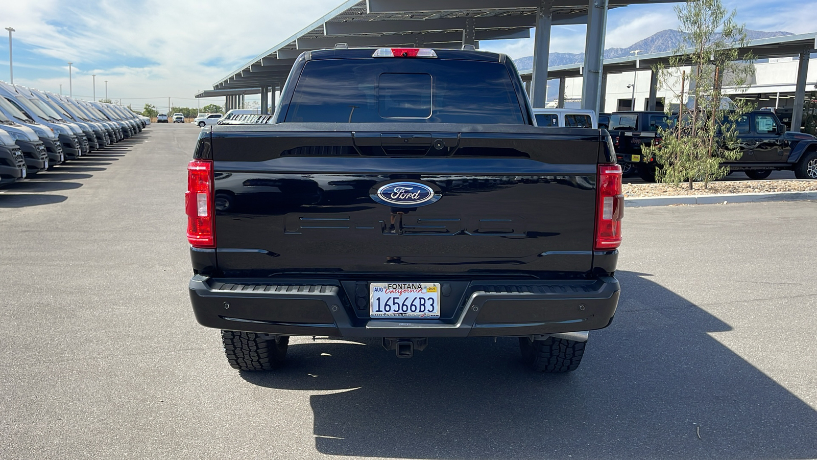 2021 Ford F-150 XLT 4