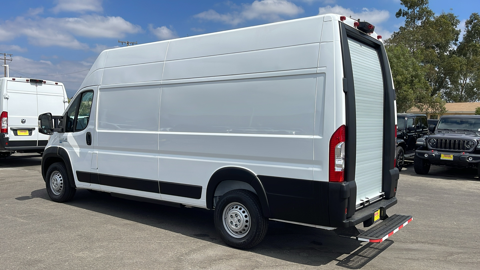 2024 Ram ProMaster Delivery Van BEV  3