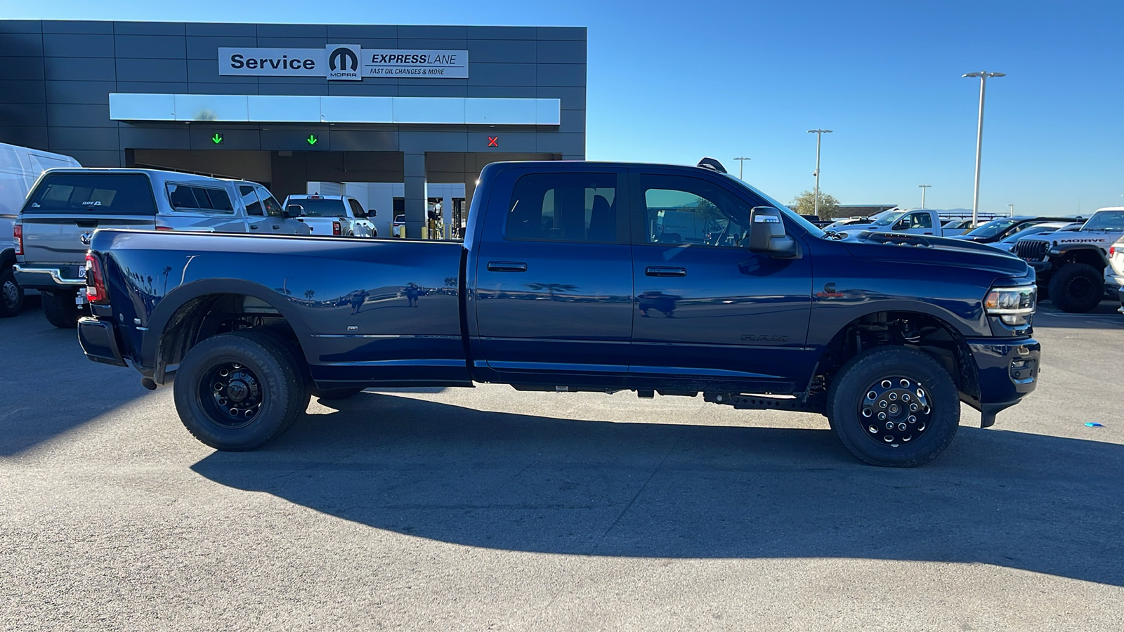 2024 Ram 3500 Laramie 6