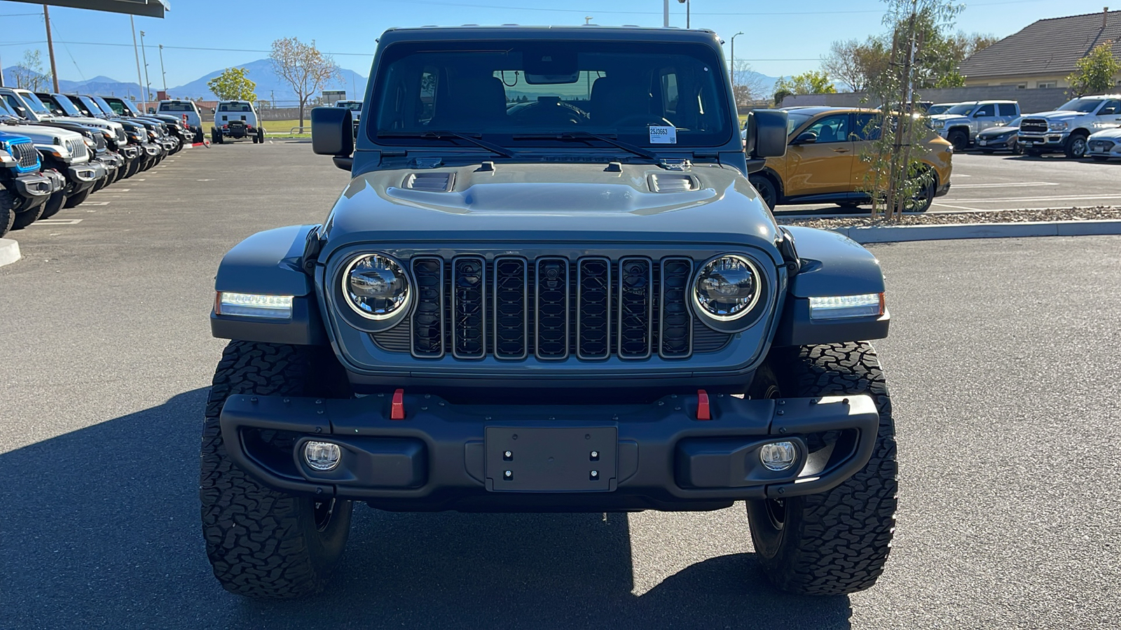 2025 Jeep Wrangler Rubicon X 8