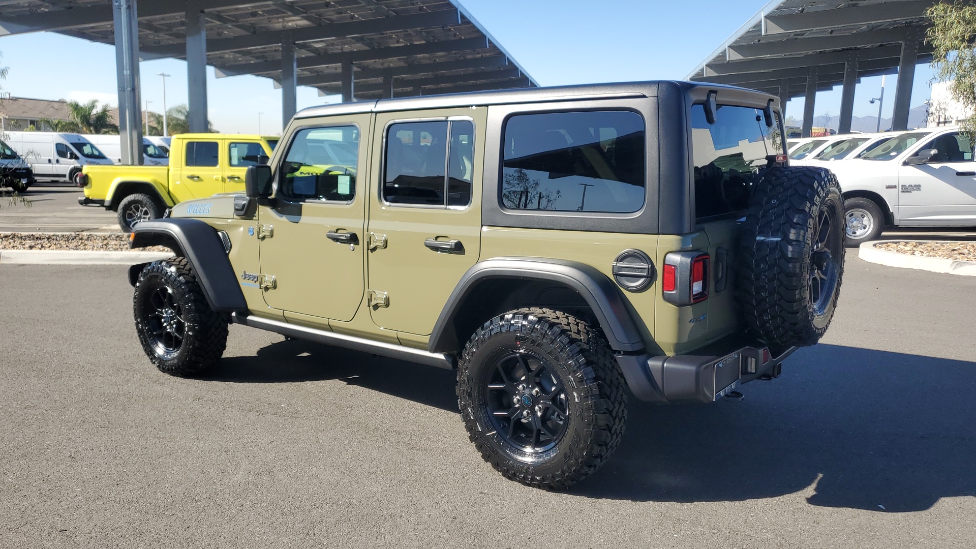 2025 Jeep Wrangler 4xe Willys 3