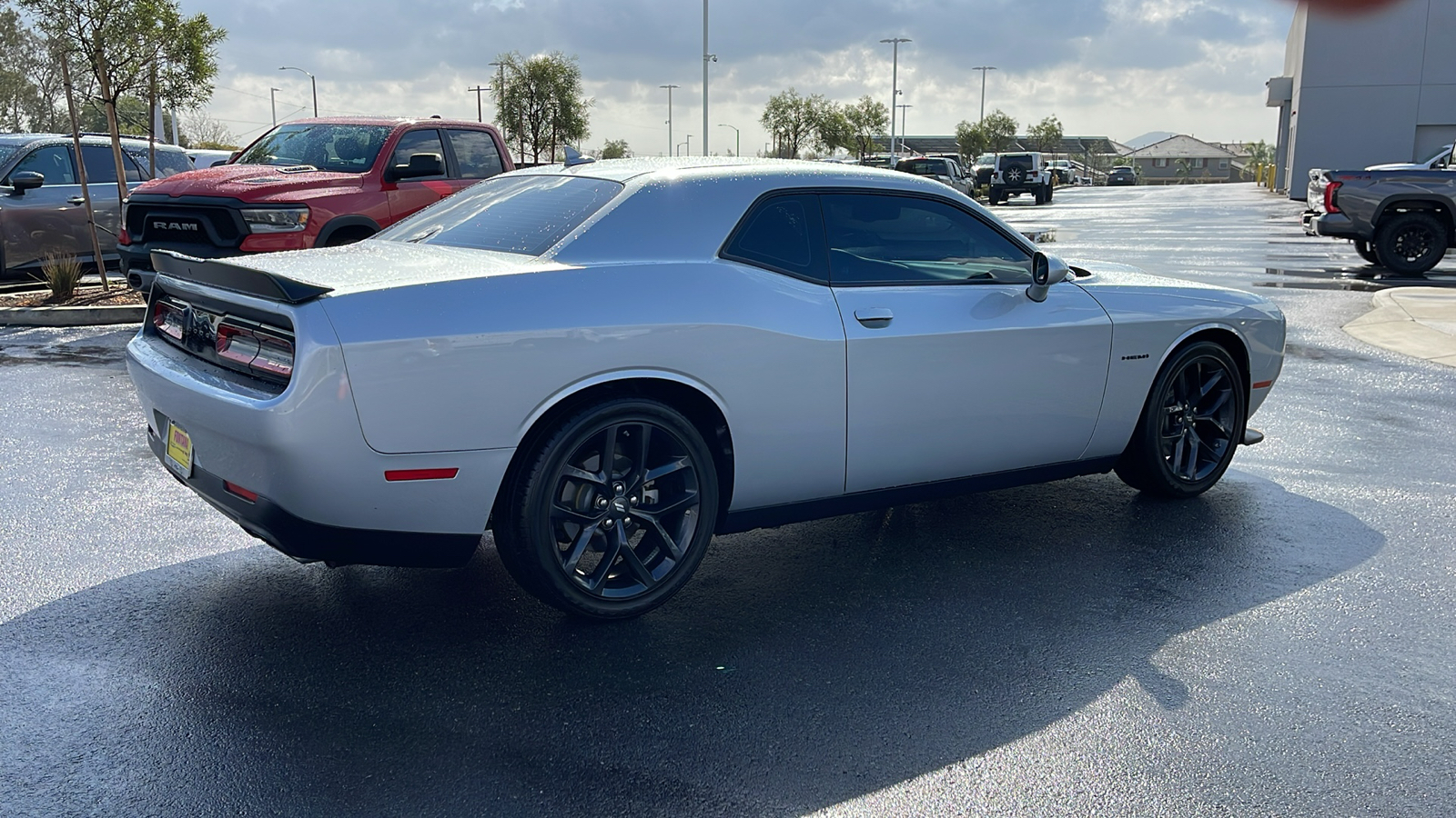 2022 Dodge Challenger R/T 5