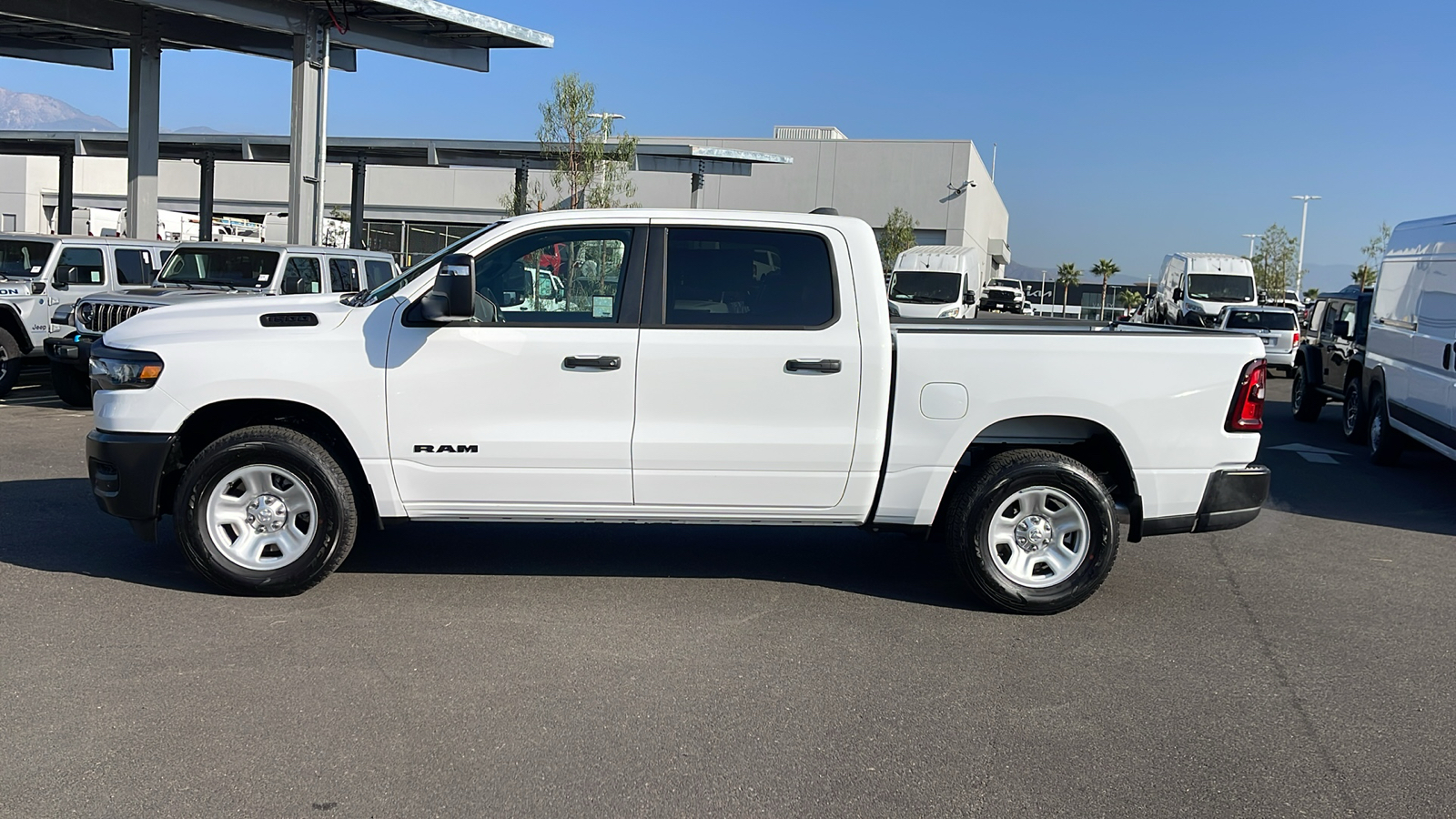 2025 Ram 1500 Tradesman 2