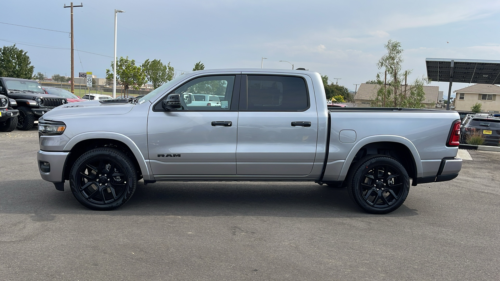 2025 Ram 1500 Laramie 2