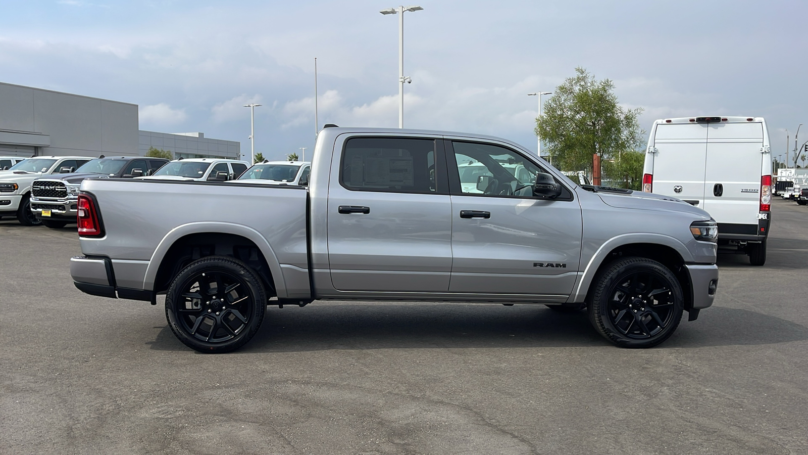 2025 Ram 1500 Laramie 6