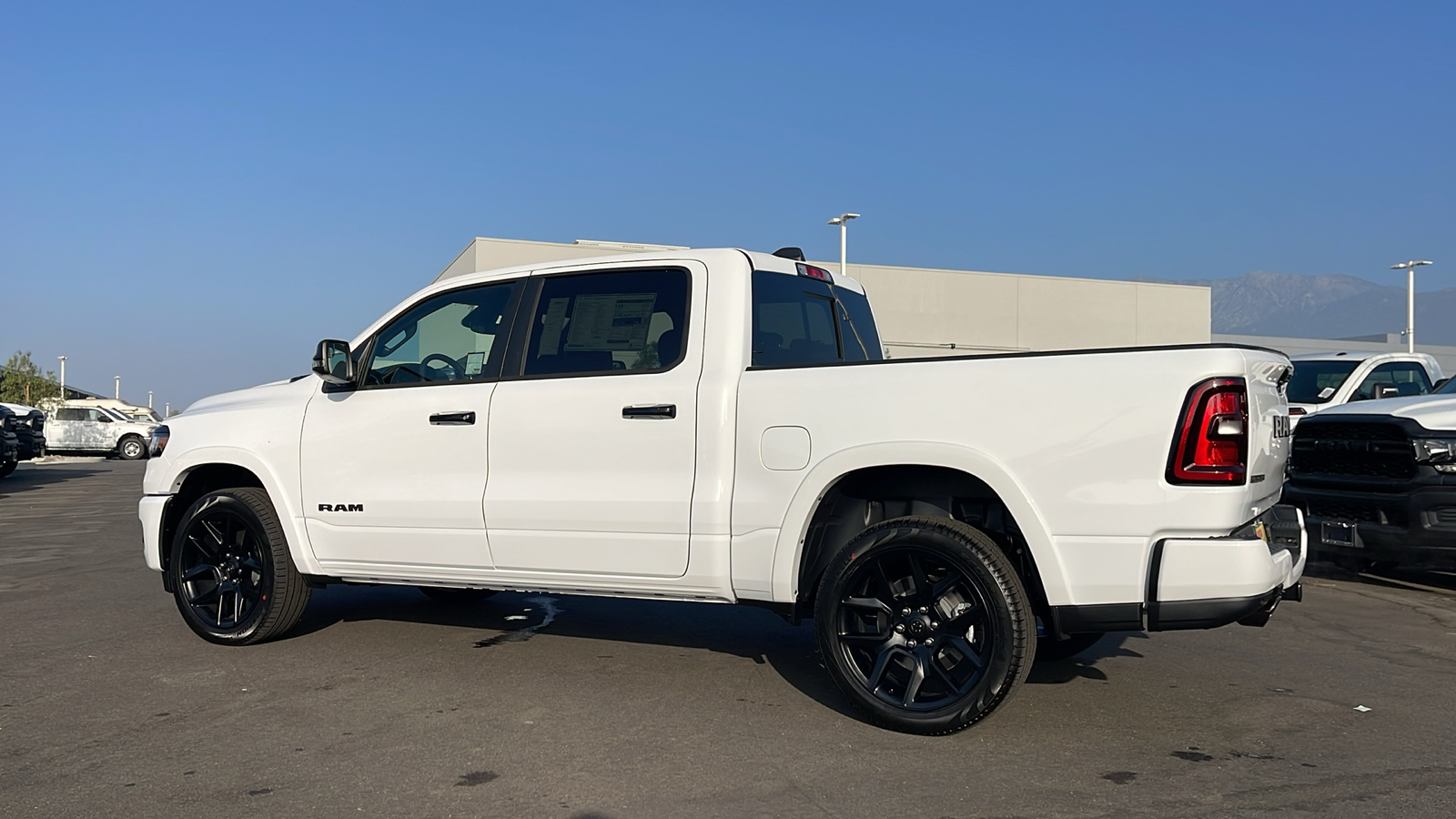 2025 Ram 1500 Laramie 3