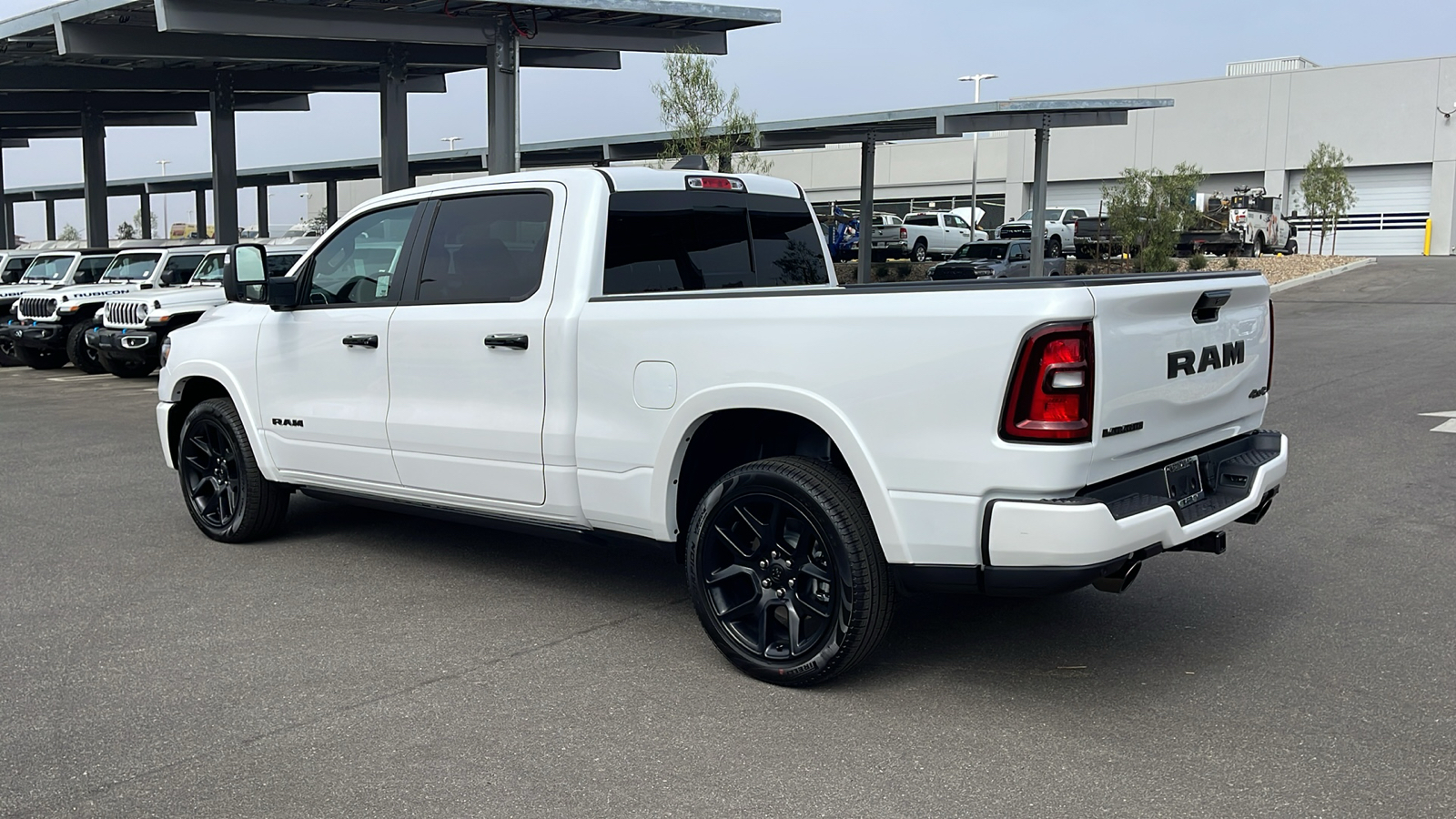 2025 Ram 1500 Laramie 3