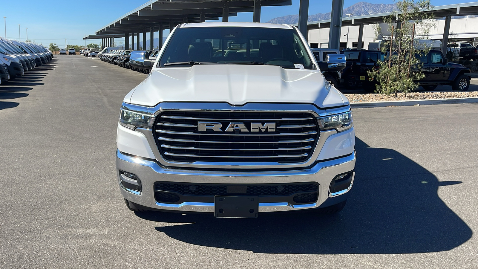 2025 Ram 1500 Laramie 8