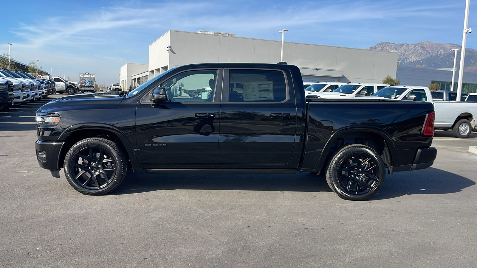 2025 Ram 1500 Laramie 2