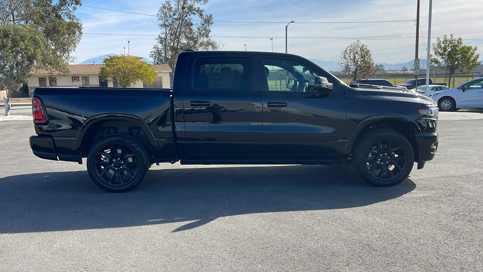 2025 Ram 1500 Laramie 6