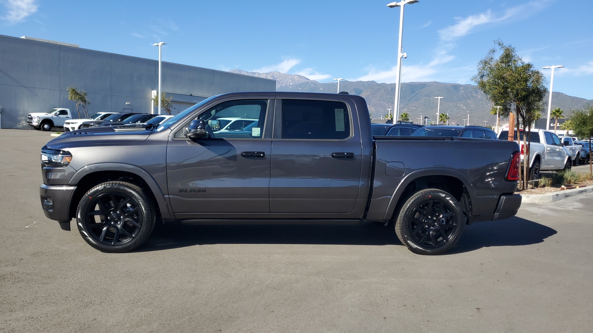 2025 Ram 1500 Laramie 2