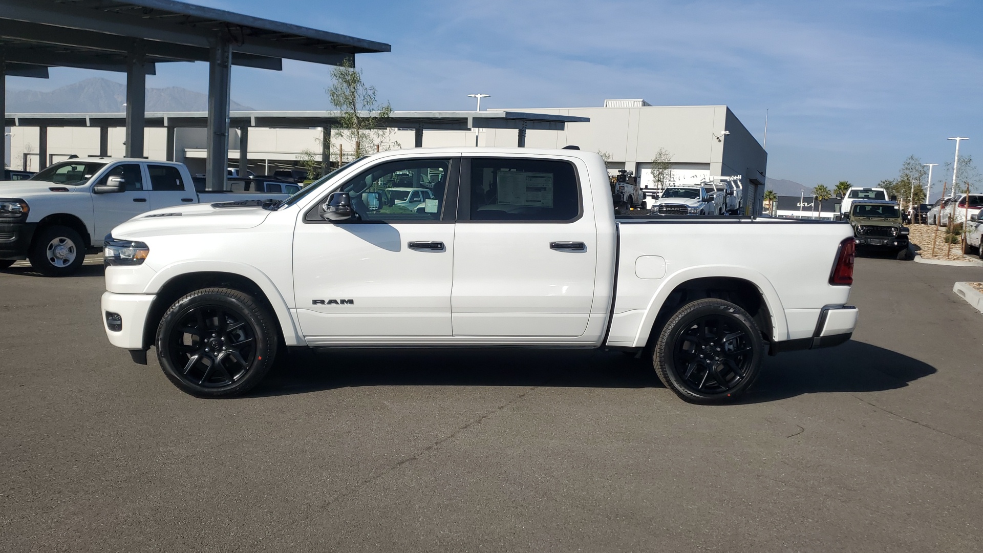 2025 Ram 1500 Laramie 2