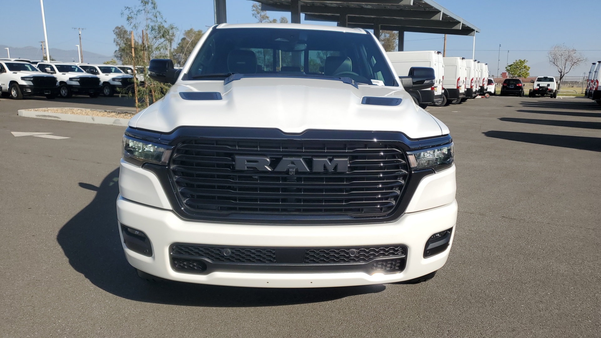 2025 Ram 1500 Laramie 8